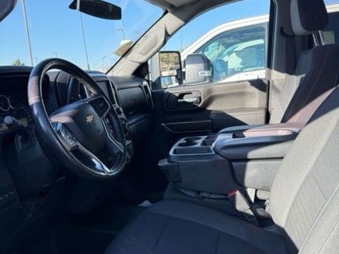 Used 2022 Chevrolet Silverado 3500 LT w/ Convenience Package AWD/4WD image 7