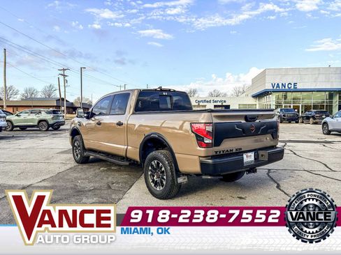 Used 2024 Nissan Titan PRO-4X image 5