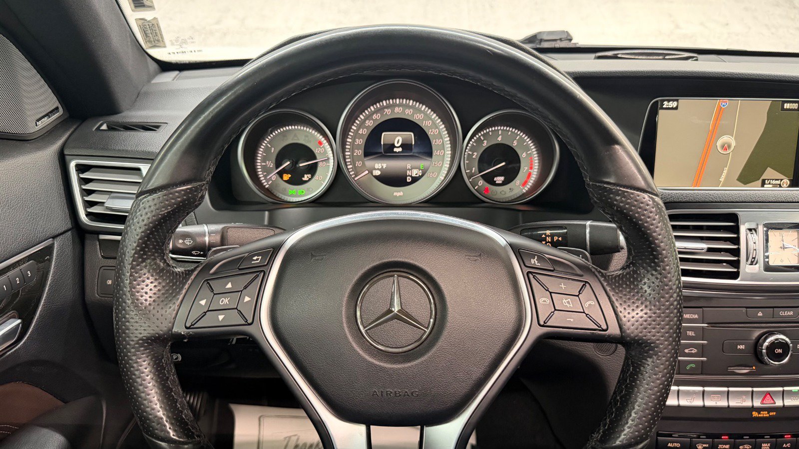 Used 2017 Mercedes-Benz E 400 4MATIC Coupe image 32