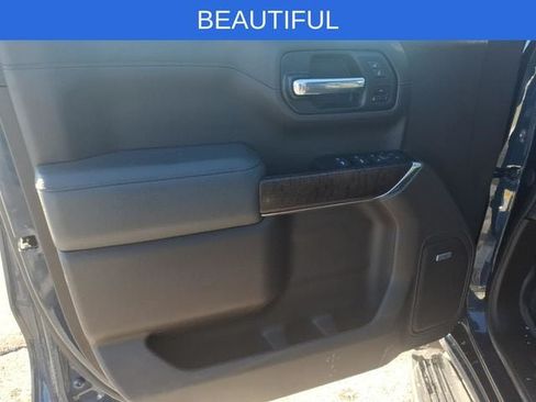 Used 2020 GMC Sierra 1500 Denali w/ Technology Package AWD/4WD image 9