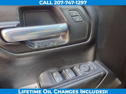 Used 2022 Chevrolet Silverado 1500 Custom image 11