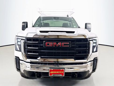 New 2026 GMC Sierra 2500 Pro w/ Convenience Package image 2