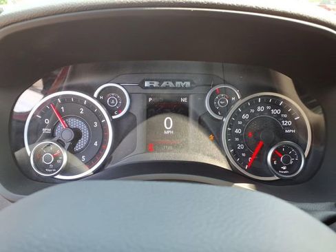 New 2026 RAM 5500 Tradesman AWD/4WD image 17