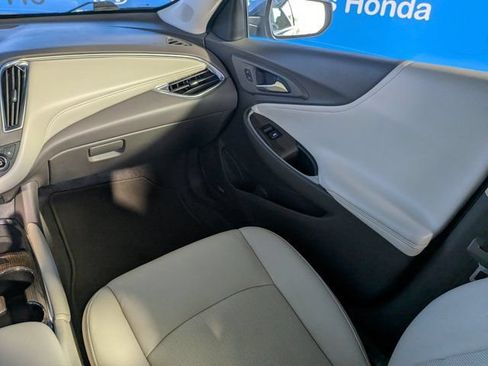 Used 2024 Chevrolet Malibu LT FWD image 20