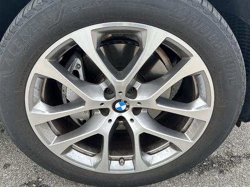 Used 2025 BMW X5 xDrive40i image 15