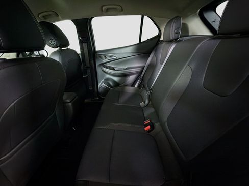 Used 2025 Buick Encore GX Preferred FWD image 25