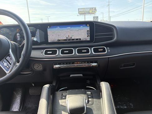 Used 2022 Mercedes-Benz GLE 350 w/ AMG Line Exterior image 30