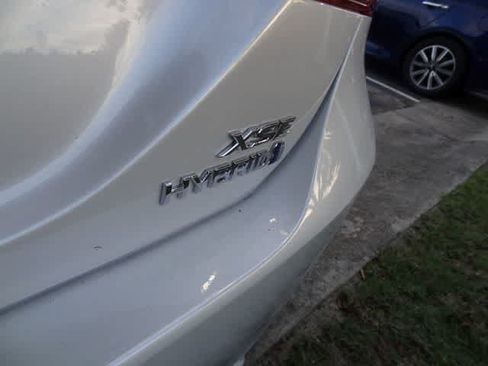 Used 2023 Toyota Camry XSE w/ Cold Weather Package FWD image 17