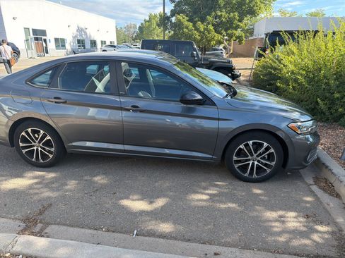 Used 2023 Volkswagen Jetta Sport FWD image 14