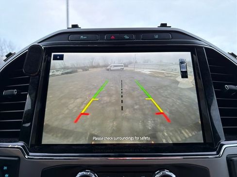 Used 2022 Ford F250 Lariat w/ Tremor Off-Road Package image 18