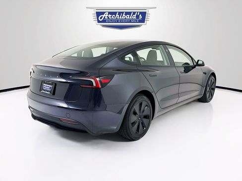 Used 2025 Tesla Model 3 Long Range RWD image 7