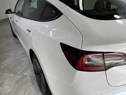 Used 2023 Tesla Model 3 Standard Range image 19