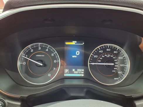 Used 2019 Subaru Crosstrek 2.0i Limited w/ Moonroof Package w/Navigation image 31