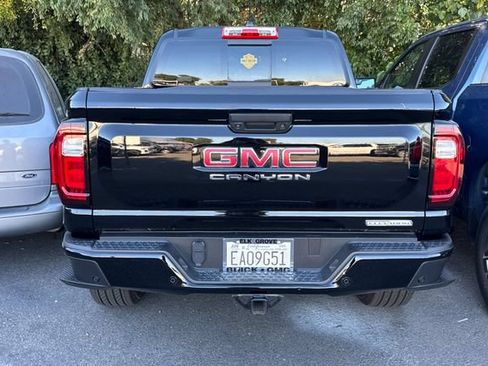 Used 2025 GMC Canyon Elevation AWD/4WD image 5