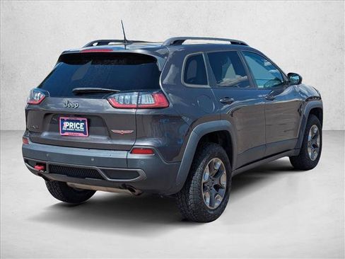 Used 2019 Jeep Cherokee Trailhawk AWD/4WD image 5