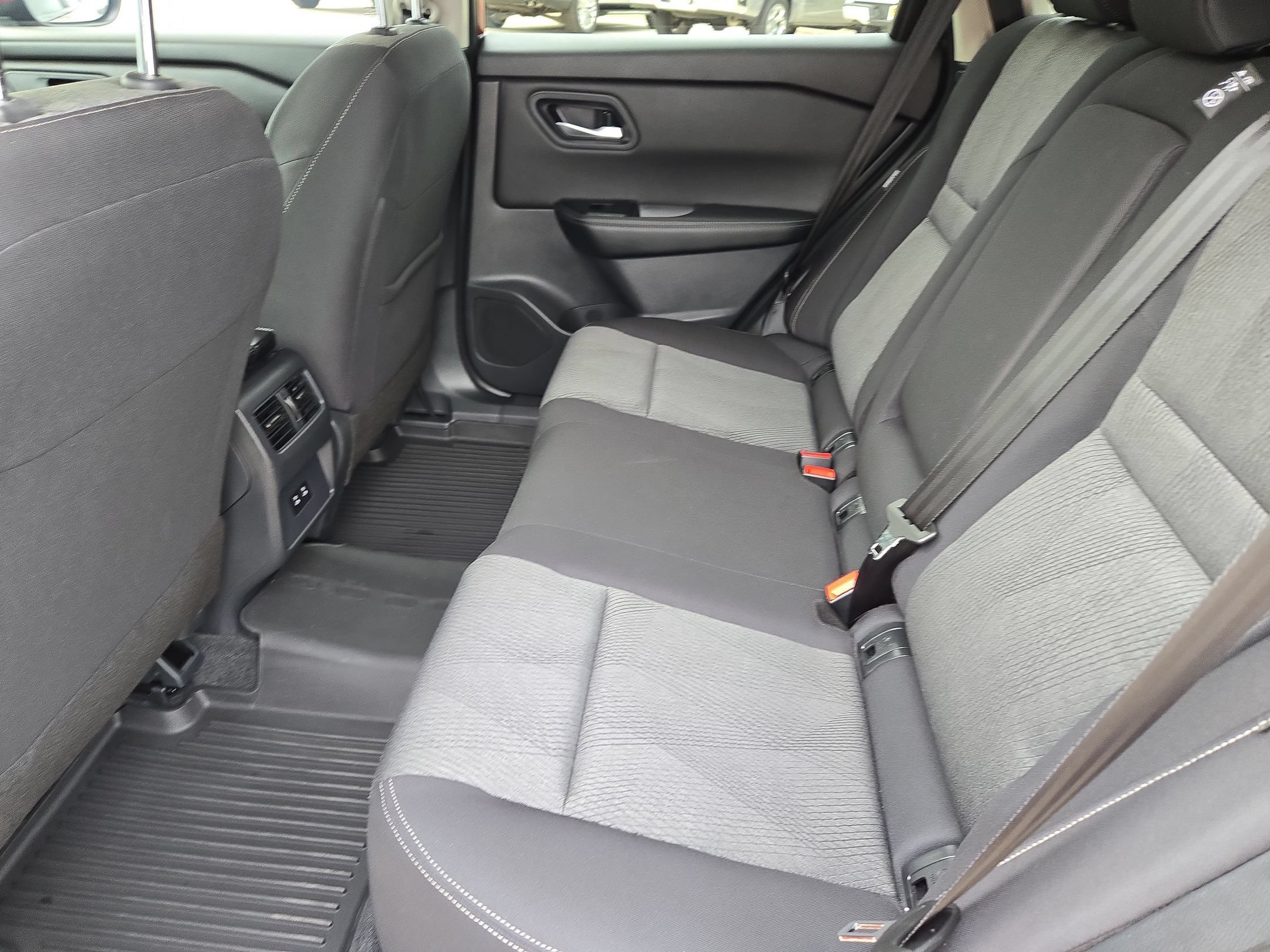 Certified 2026 Nissan Rogue SV w/ Cold Weather Package AWD/4WD image 13