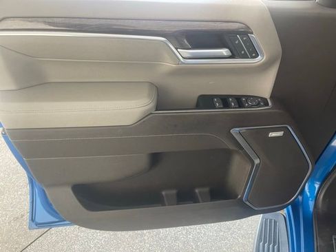 Used 2022 Chevrolet Silverado 1500 LTZ image 34