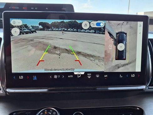 New 2026 Ford Expedition Max Platinum w/ Driver's Package AWD/4WD image 17