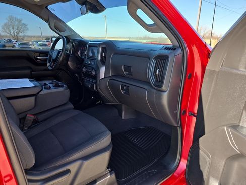 Used 2022 Chevrolet Silverado 1500 Custom w/ LPO, Dark Essentials Package AWD/4WD image 19