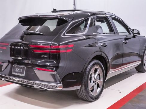 Certified 2026 Genesis GV70 2.5T Advanced image 6