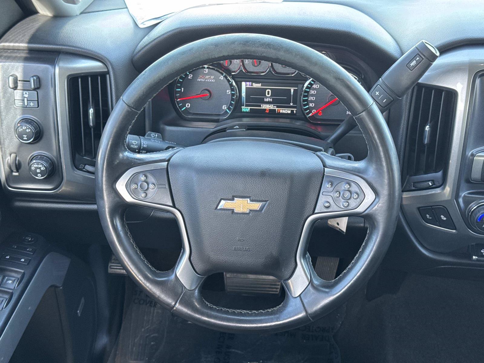 Used 2015 Chevrolet Silverado 2500 LT w/ LT Convenience Package AWD/4WD image 10