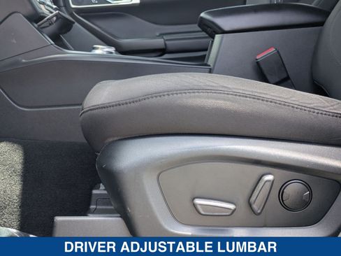 Used 2020 Ford Explorer XLT RWD image 25