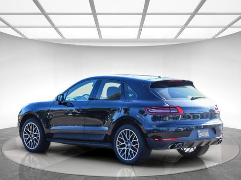 Used 2018 Porsche Macan S image 2