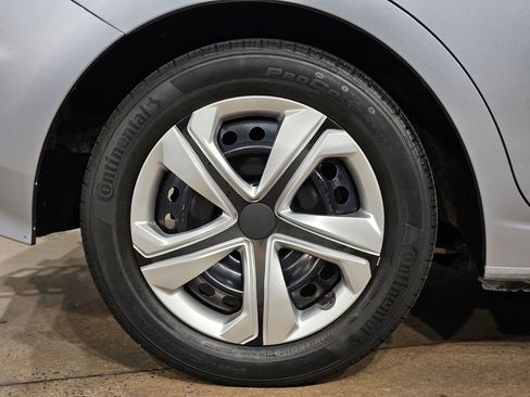 Used 2021 Subaru Impreza 2.0i image 17