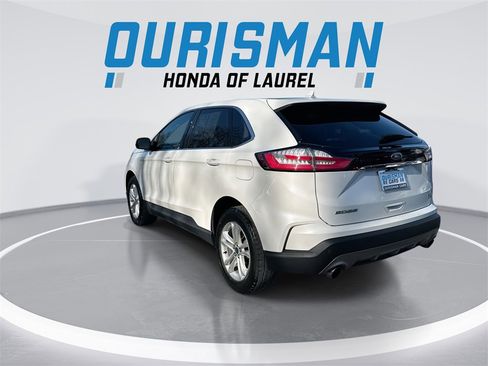 Used 2020 Ford Edge SEL w/ Convenience Package image 6