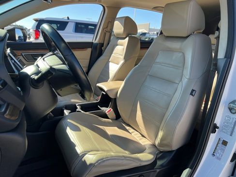Used 2017 Honda CR-V Touring image 30