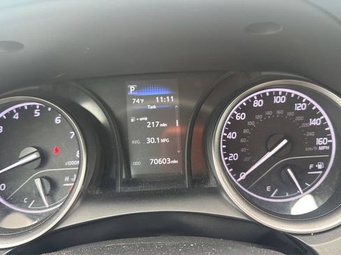 Used 2024 Toyota Camry SE FWD image 10