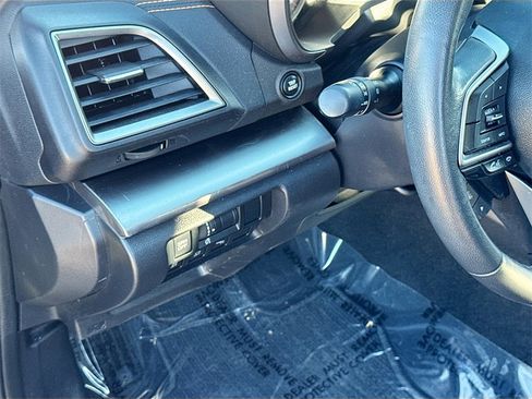 Used 2023 Subaru Crosstrek 2.5i Limited image 10