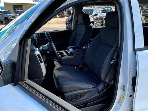 Used 2018 Chevrolet Silverado 1500 LT w/ Texas Edition image 21