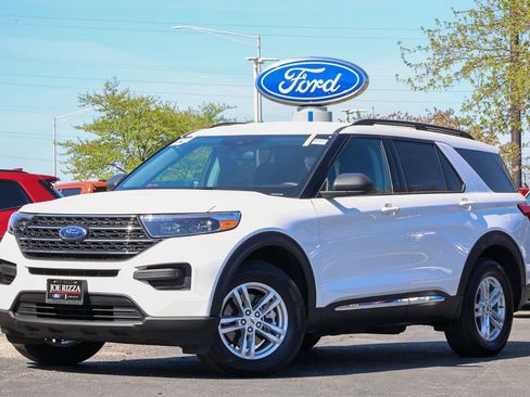 Certified 2023 Ford Explorer XLT w/ Class IV Trailer Tow Package AWD/4WD image 1