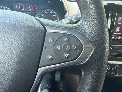 Used 2022 Chevrolet Traverse LS w/ Midnight/Sport Edition FWD image 23