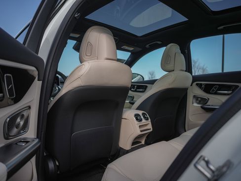 New 2026 Mercedes-Benz C 300 4MATIC Sedan image 28