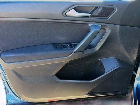 Used 2019 Volkswagen Tiguan S w/ Driver Assistance Package image 20