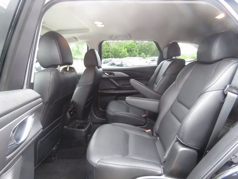 Used 2023 MAZDA CX-9 Touring image 21