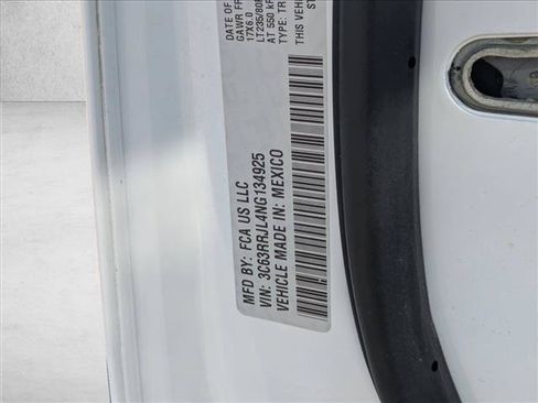 Used 2022 RAM 3500 Laramie AWD/4WD image 22