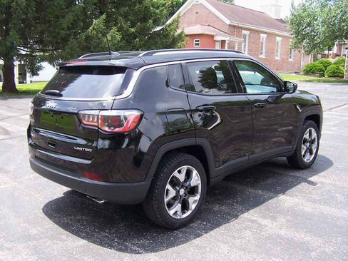 Used 2018 Jeep Compass Limited image 6