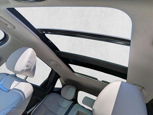 Used 2023 Hyundai Tucson Limited image 15