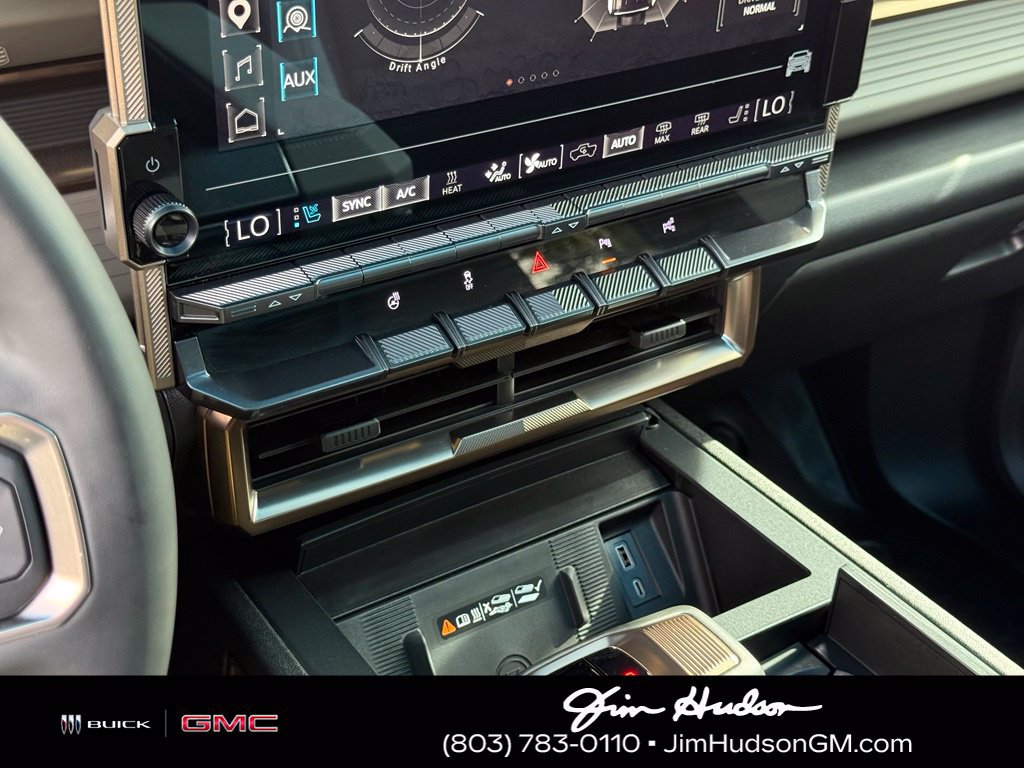 Certified 2025 GMC Hummer EV 3X AWD/4WD image 37