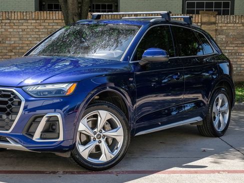 Used 2022 Audi Q5 2.0T Prestige w/ Prestige Package image 13
