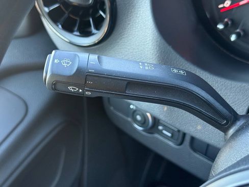 Used 2019 Mercedes-Benz Sprinter 170 image 49