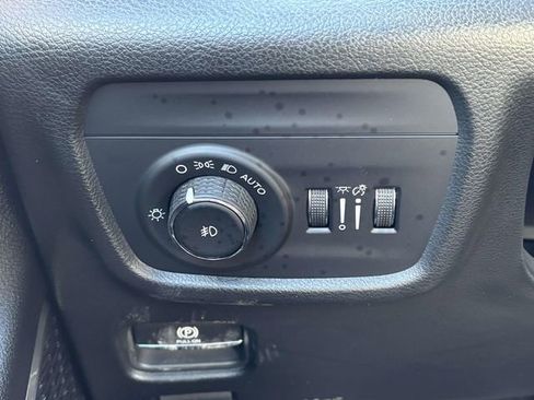 New 2026 Jeep Grand Cherokee Limited AWD/4WD image 18