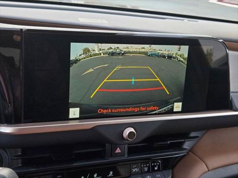 Certified 2026 Toyota Crown Signia AWD/4WD image 14