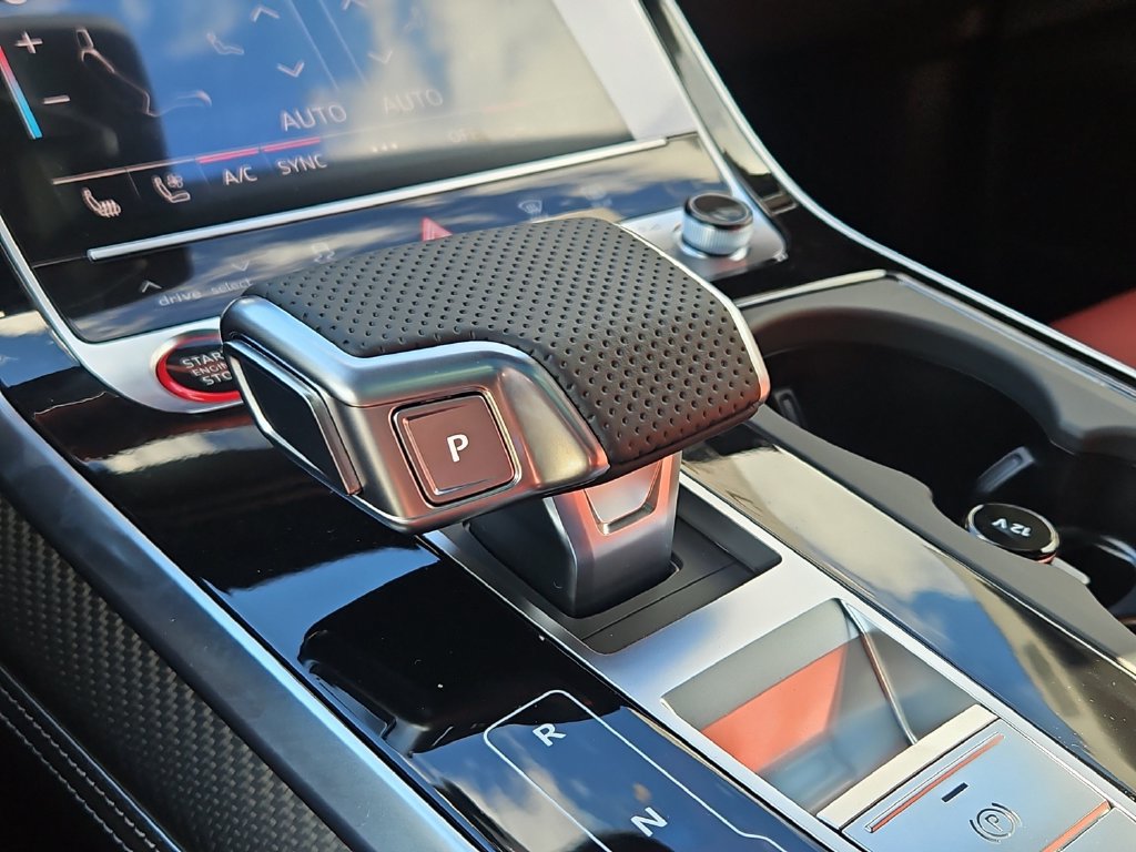 New 2027 Audi SQ8 Prestige AWD/4WD image 21