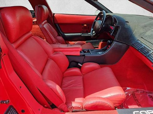 Used 1992 Chevrolet Corvette Coupe RWD image 22
