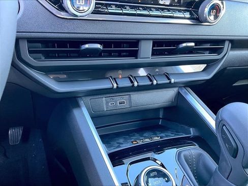 New 2026 Chevrolet Colorado Trail Boss AWD/4WD image 15