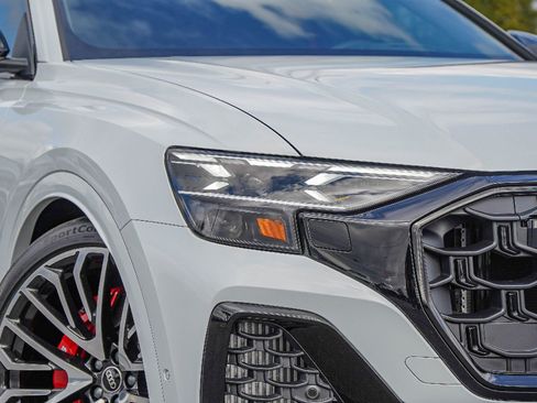 New 2026 Audi SQ8 Prestige image 2
